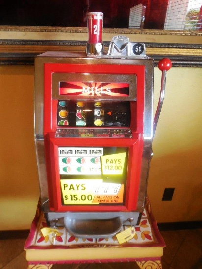 1967 Mills Bell-O-Matic Tabletop Slot Machine