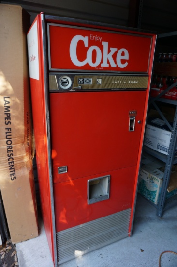 1970's VENDO Coke Machine, Untested, Selling As Found in Sealy, Texas. Pick -Up Only.