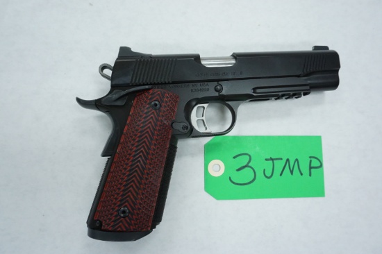 New Ulm, Texas Estate Find: KIMBER Custom Shop Gold Combat RLII .45ACP 1911 with case, 5.5"BRL