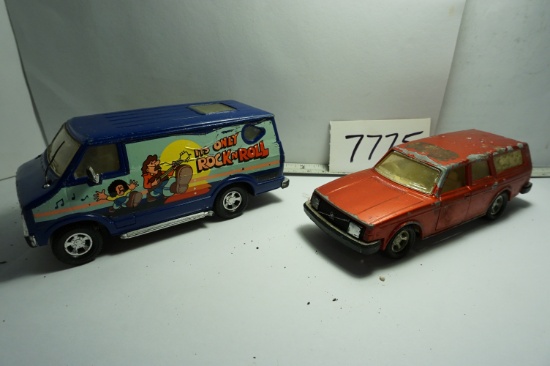 TWO (2) X The Money: 1979 Matchbox/Lesney Die Cast Vehicles, both need cleaning, dirty barn find. 2x