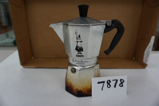 USED bialetti moka express stovetop espresso maker, Italian, looks to be a 3 cup model, needs cleang
