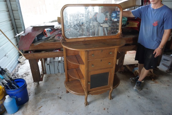 AMERICAN OAK MIRRORED BACK SERVER, CLAW FEET, NICE