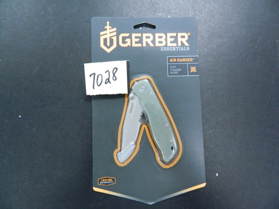 Gerber Essentials Air Ranger, Clip Folding Knife, NEW in Package, 3.26" Blade Length, 4.06" Closed