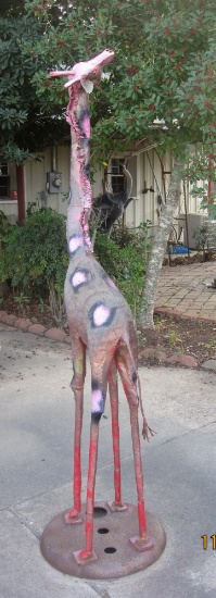 Giraffe Yard Art