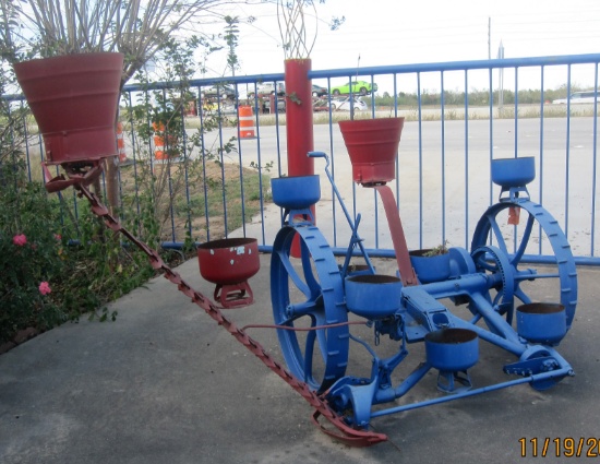 Custom Red/Blue Planter