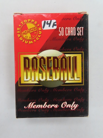 1996 Topps Stadium Club NFL Baseball Members Only 50 card set w/5 Chrome Cards.