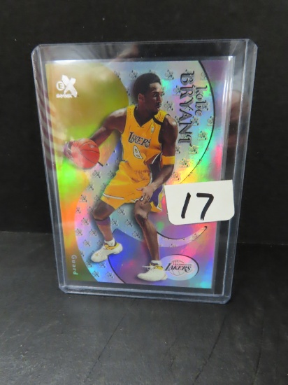 Kobe Bryant Skybox EX 2000-01 card # 25 Lakers