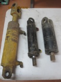 3 Hydraulic Cylinders
