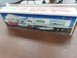 1992 HESS Gasoline 18 wheeler and Racer, Friction Racer, head and tail lights