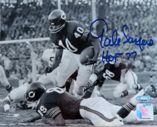 Gale Sayers Chicago Bears Football HOFer Autographed 8x10 Photo with Tri Star COA