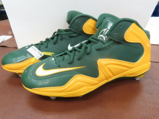 Size 14 Green Bay Packers Colors, Nike Zoom Football Cleats, Unworn, Unused.