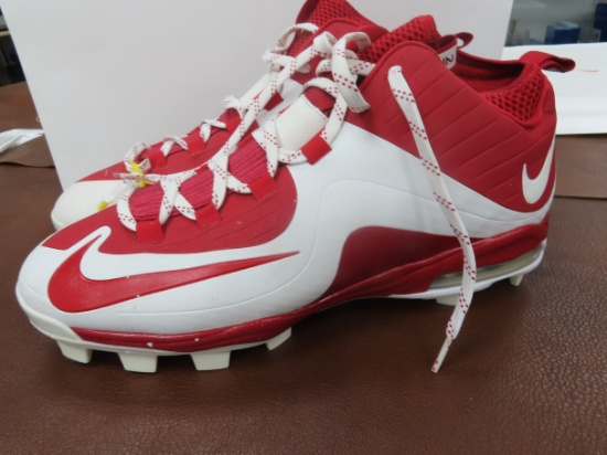 Size 12 Red & White, NIKE MVP Elite Baseball Cleats. Unworn, Unused.