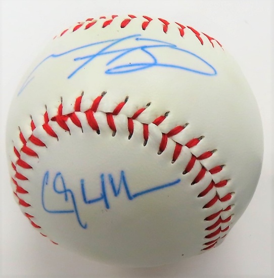 Clayton Kershaw & Mookie Betts  Dual Signed Baseball with heritage coa # 46140, online verify.