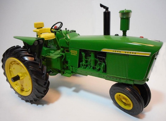 John Deere 4020 Diesel Tractor - Precision Classics #3 from 1992, IN BOX, ERTL #5638. 1/16 Scale,