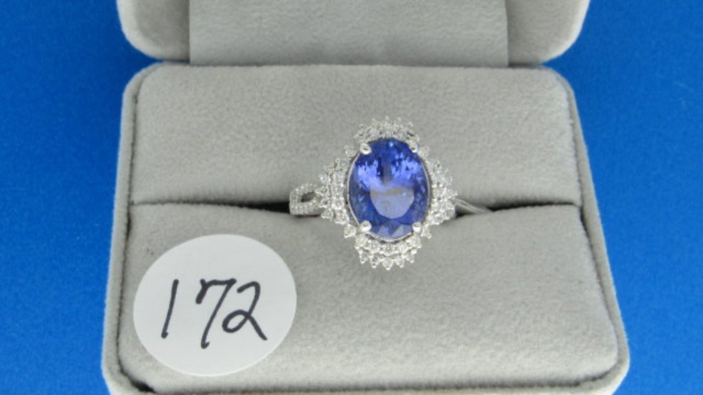 18K w/g 4.7oct Tanz. and .72ct t.w. Diamond Ring