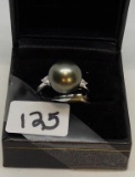 LADIES 18K W/G 11.7MM TAHITIAN PEARL .18CT T.W. DIAMOND RING 4.6 GR