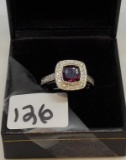 LADIES 14K W/G 1.25CT RHODALITE GARNET CENTER STONE WITH .30CT T.W DIAMONDS AROUND  RING 4.3G