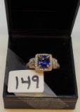 LADIES 14K W/G 1.75CT TANZ CENTER STONE .70CT T.W. v