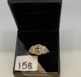 LADIES 14 W/G .80CT ROUND CENTER DIAMOND, 1.55CT T.W. DIAMOND RING 4.7GR