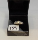 LADIES 18K W/G 1CT ROUND CENTER DIAMOND, WITH 1.34CT. v