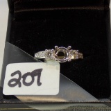 LADIES 14K W/G .86CT T.W. DIAMOND SEMI MOUNT RING 4.8GR