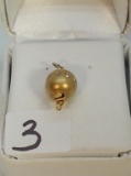 LADIES 14K Y/G .08CT T.W. BALL PEARL CATCH 4.1GR