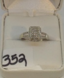 LADIES 10K W/G  T.W. DIAMOND RING .32CT