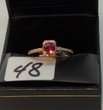 LADIES 14K ROSE GOLD PINK TOURMALINE CENTER STONE  .20CT T.W. DIAMOND RING 2.3GR