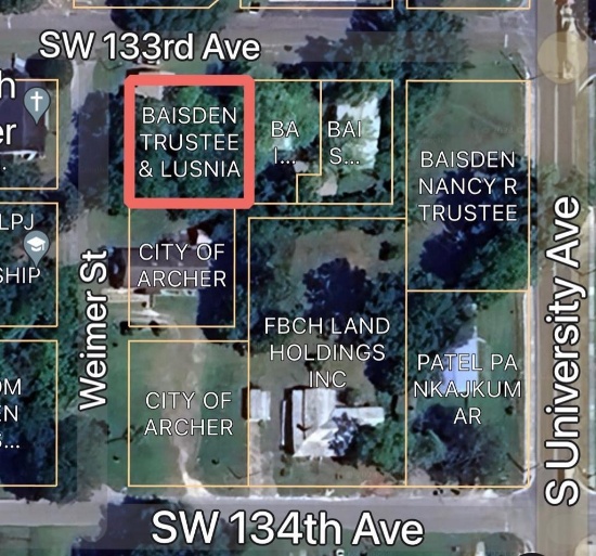 3BR / 1BA Home on 0.16 acre lot - Archer, FL (adjoins Lot 4)