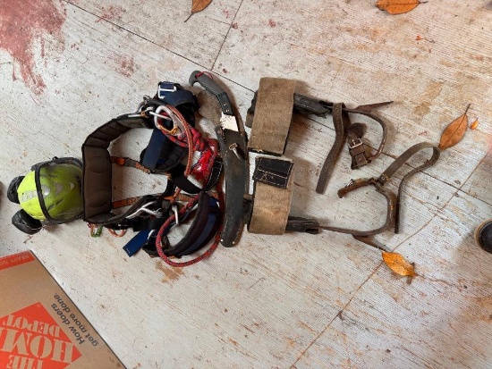 Tree Climbing Gear Full Set Up - Spikes, Harness, Helmet, etc