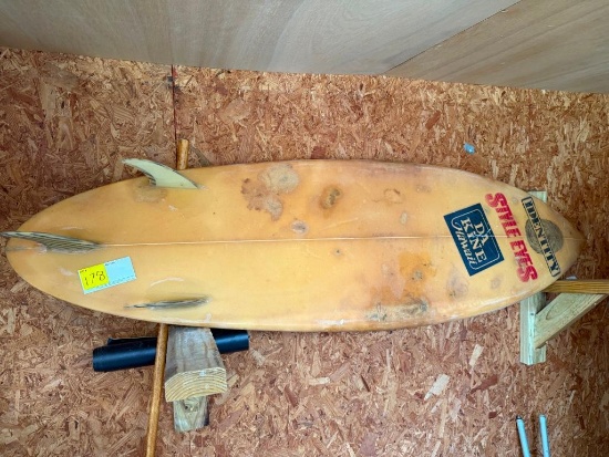 Identity Surfboard