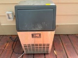 Free Village HZB-45 Ice Maker