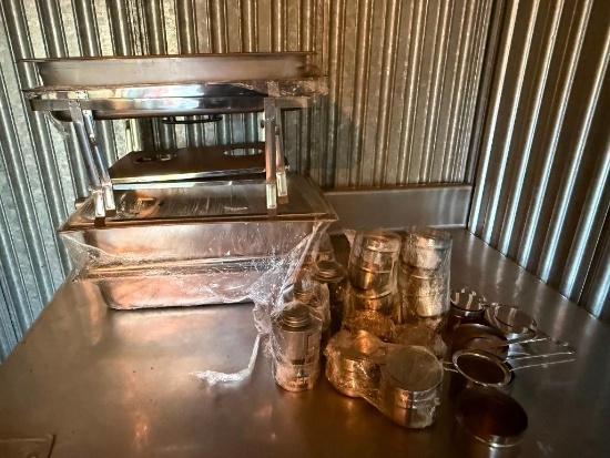 Commercial Stainless Steel Chafing Dishes, Food Pans & Serving Accessories