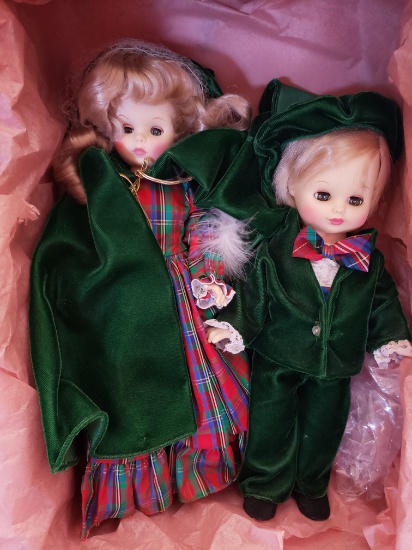 2 Royal Dolls