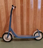 Vintage Radio Scooter Blue