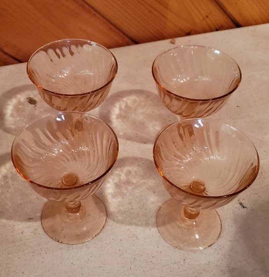 Set Of 4 Pink Sherbet Bowls