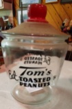 Toms Toasted Peanuts