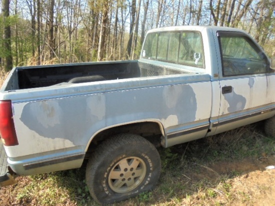 1990 Chevy Short Bed 4X4 with Title