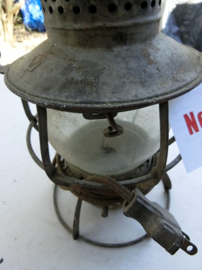 Dressel P R R RR Lantern w/Matching Globe "Electrical" Arlington VA