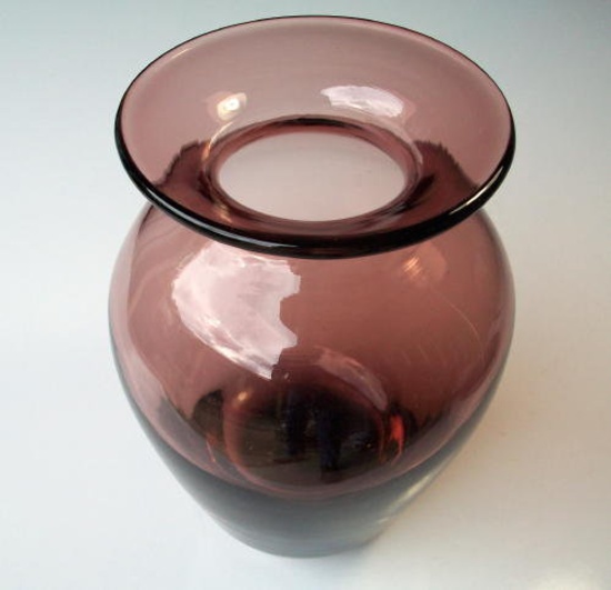 Light Violet Art Glass Vase