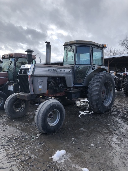 3271 White 2-85 with Cab