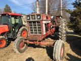 257 IH 966 Tractor
