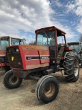 266 IH 3088 Tractor
