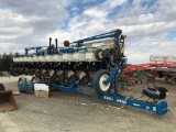 290 Kinze 3600 12 Row Planter with Monitor