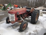 3414 IH 300 U Tractor