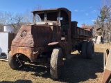 002 1923 Chain Drive Mack Dump Truck