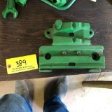 389 John Deere Knife Anvil