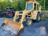 1712 1976 John Deere 410 Loader Backhoe