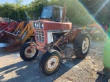 4190 IH 274 Tractor