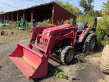 4199 Mahindra 2810 Tractor